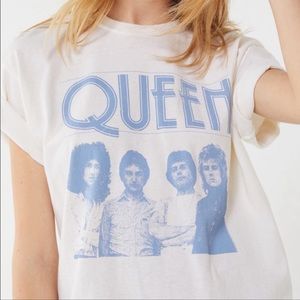 UO Queen Band Tee